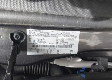 2014 Ford Focus Se z USA, uszkodzony, nr VIN 1FADP3K28EL366720